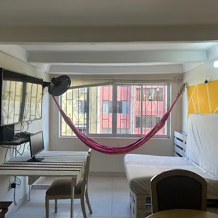 Habitación en casa particular Deux Palmiers Charme Avec Salle De Bain Partagee Proche De L'aeroport Cartagena